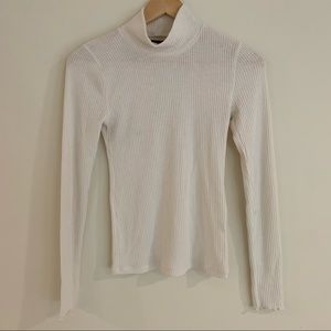 A&F white mock neck ribbed shirt